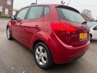 KIA VENGA