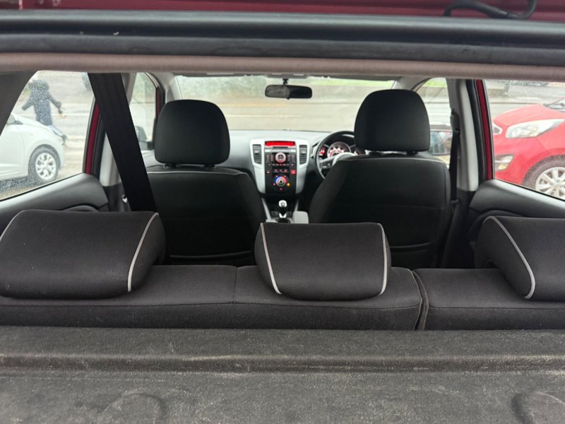 KIA VENGA
