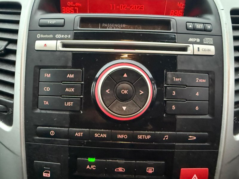 KIA VENGA