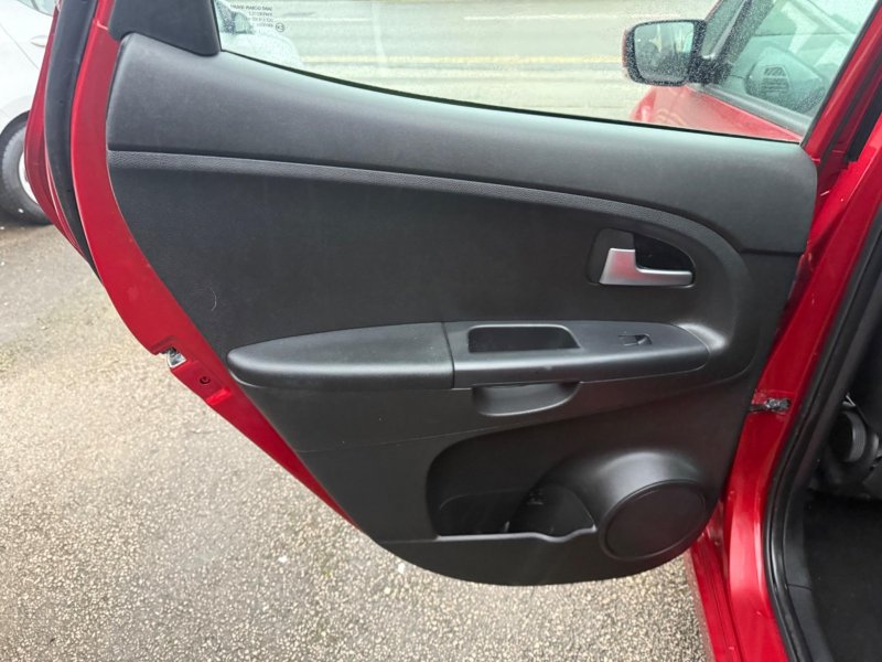 KIA VENGA