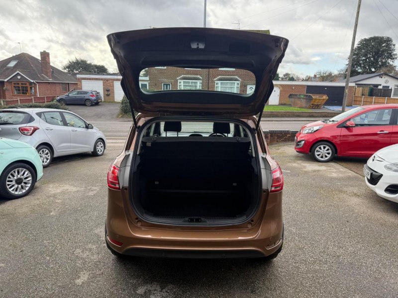 FORD B-MAX