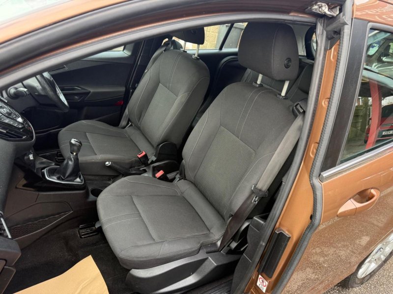 FORD B-MAX