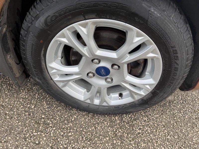 FORD B-MAX