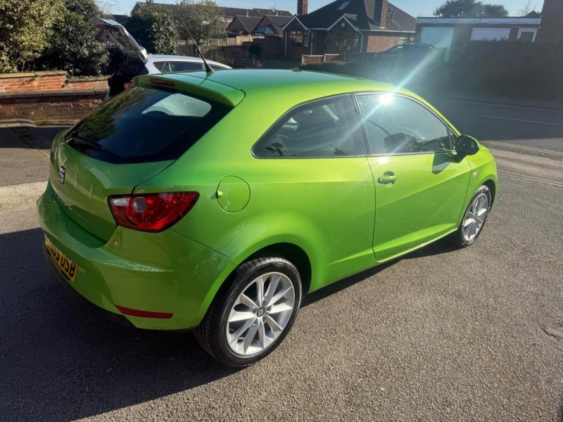 SEAT IBIZA