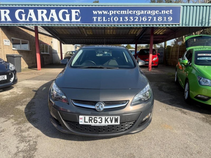 VAUXHALL ASTRA