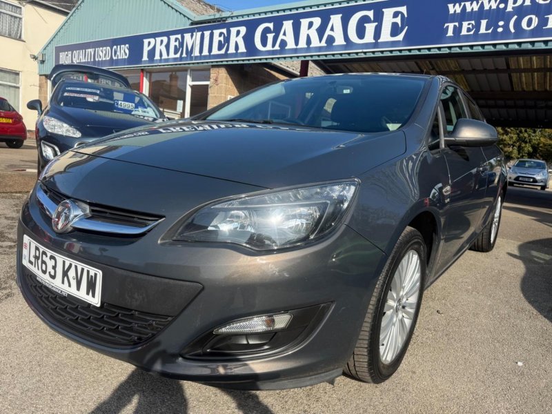 VAUXHALL ASTRA