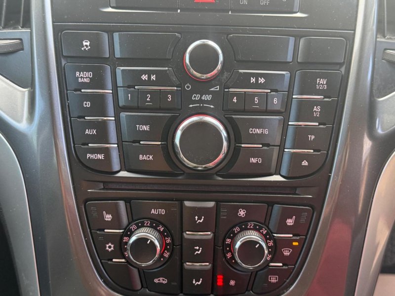 VAUXHALL ASTRA