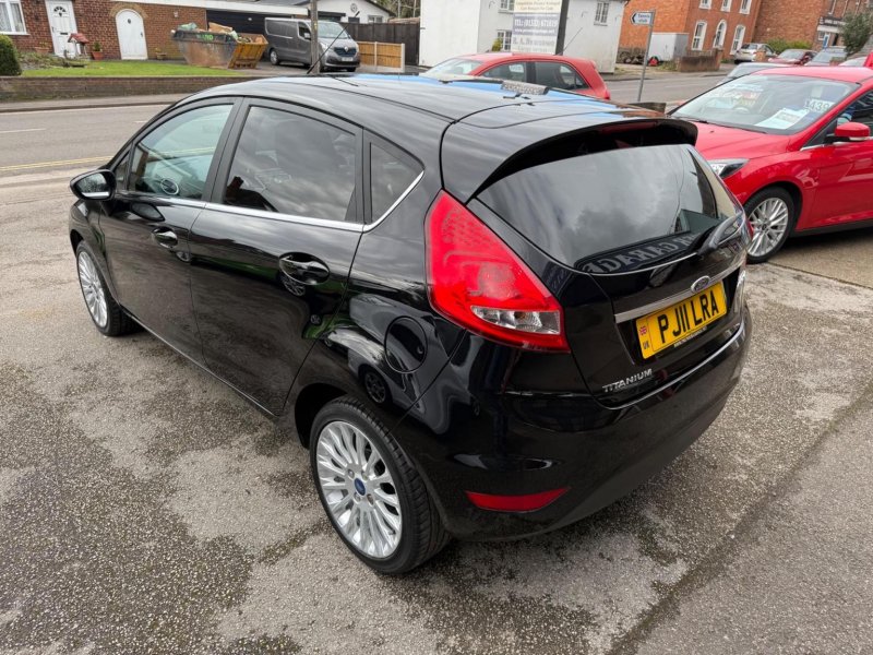 FORD FIESTA