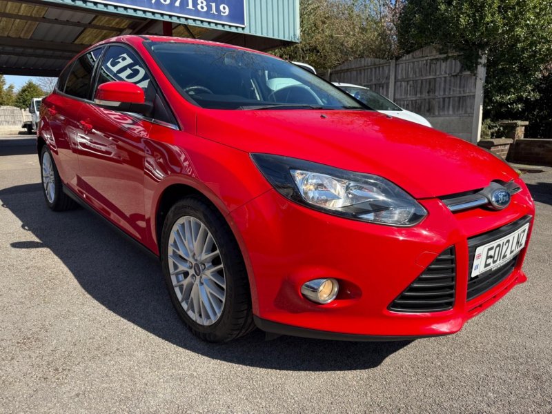 FORD FOCUS
