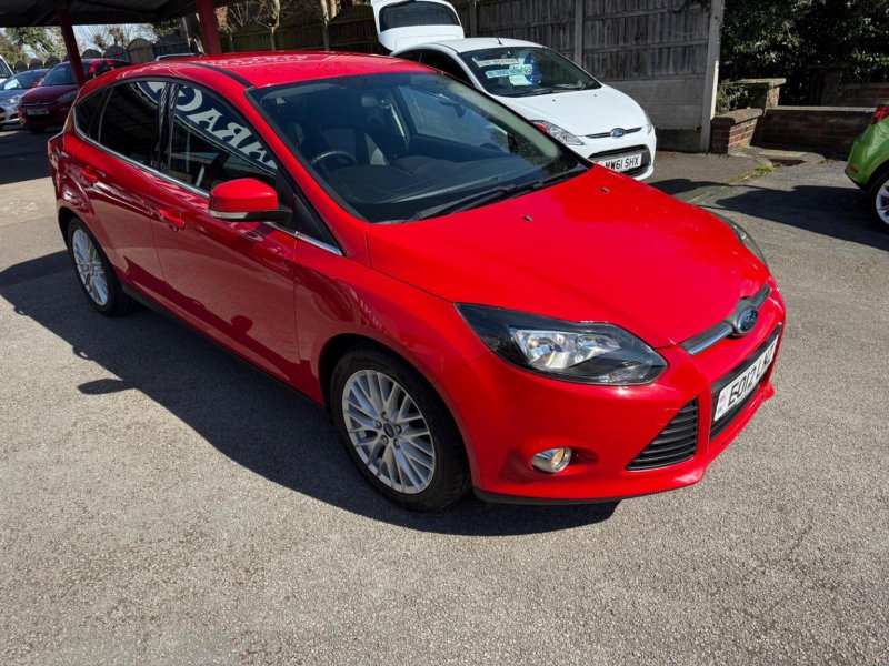FORD FOCUS