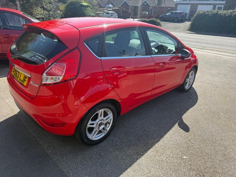 FORD FIESTA