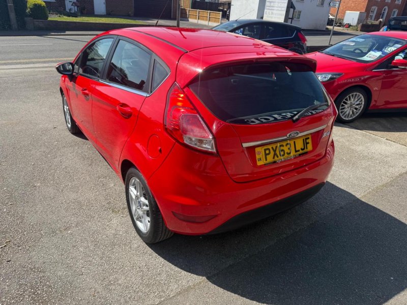 FORD FIESTA