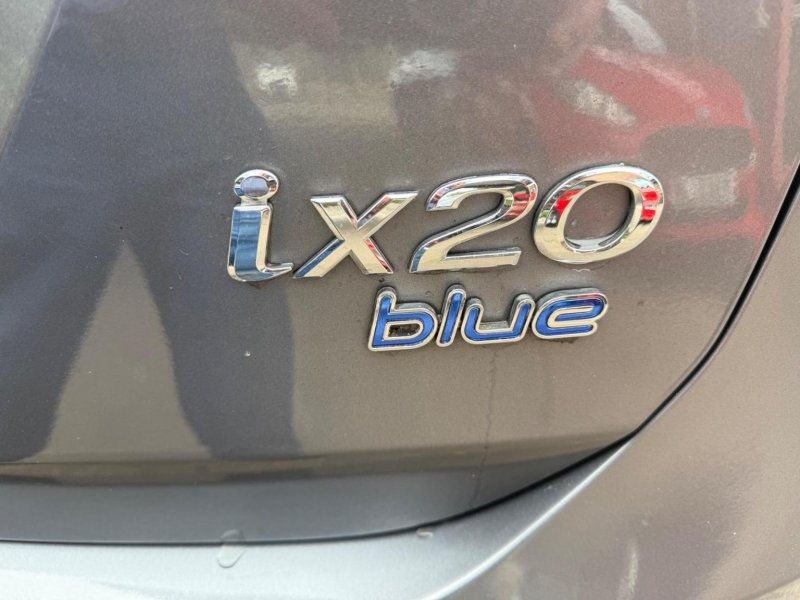 HYUNDAI IX20