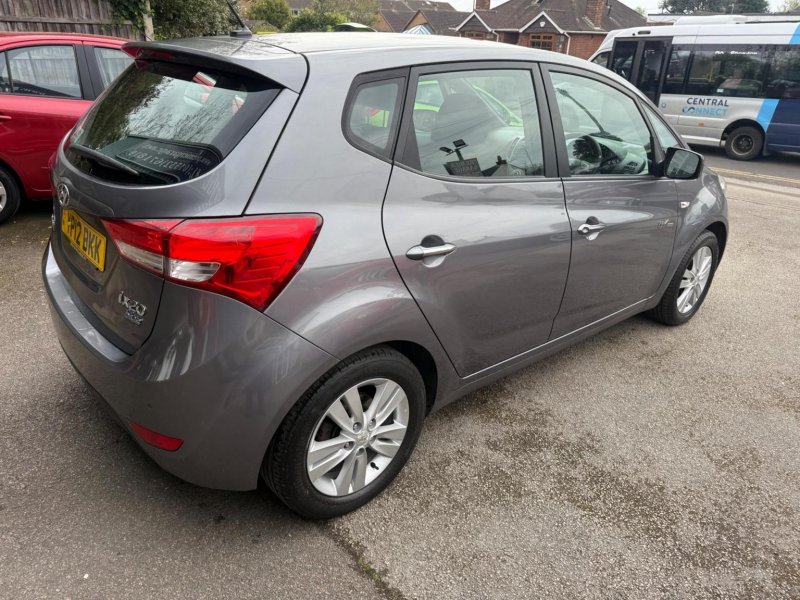 HYUNDAI IX20