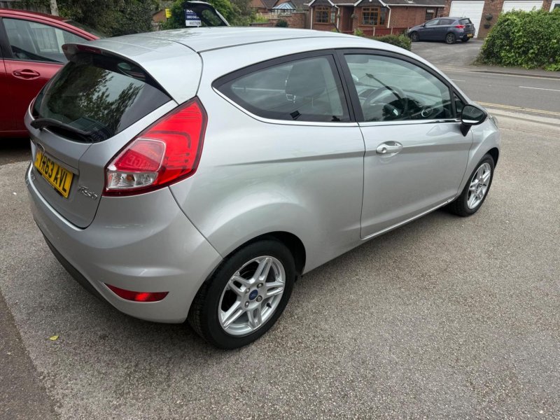FORD FIESTA