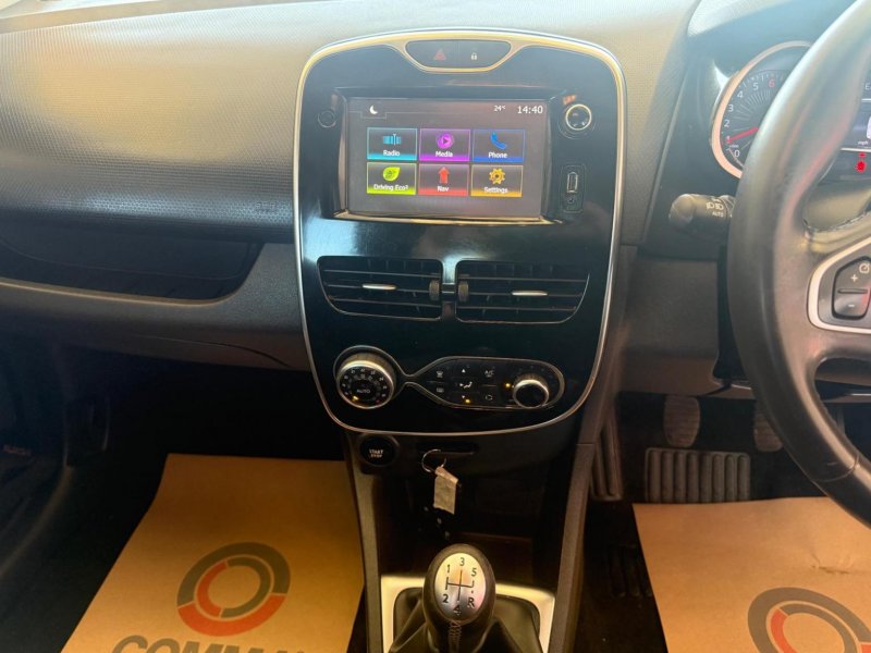 RENAULT CLIO