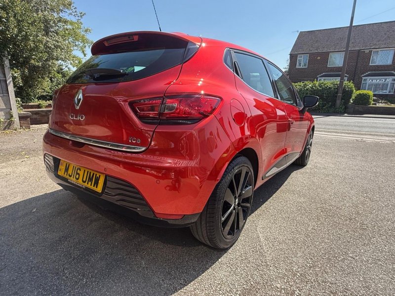 RENAULT CLIO