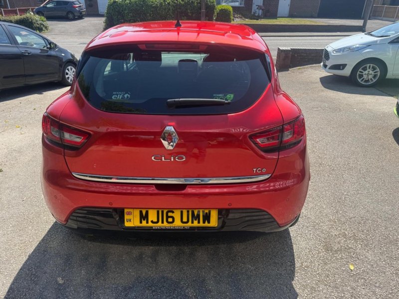RENAULT CLIO