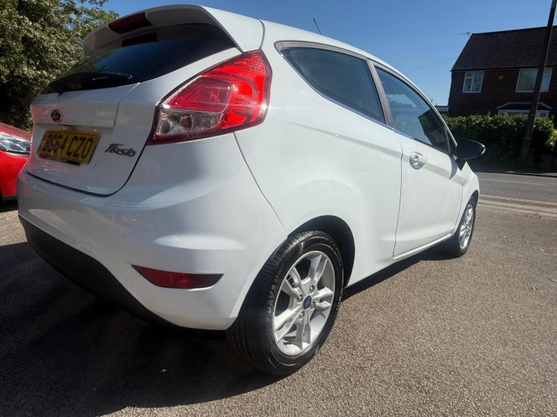 FORD FIESTA
