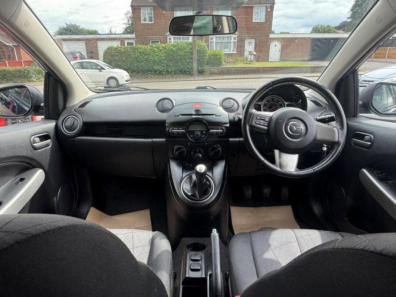 MAZDA MAZDA2