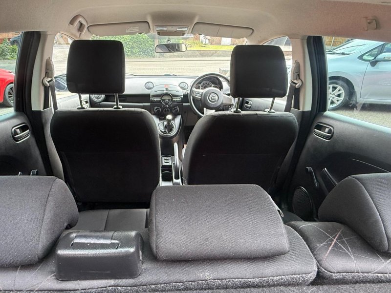 MAZDA MAZDA2