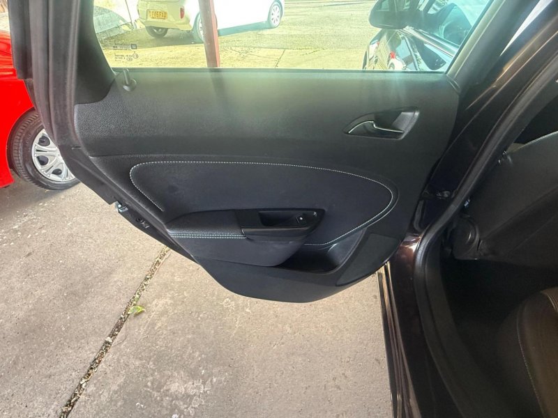 VAUXHALL ASTRA