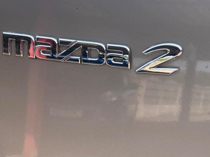 MAZDA MAZDA2