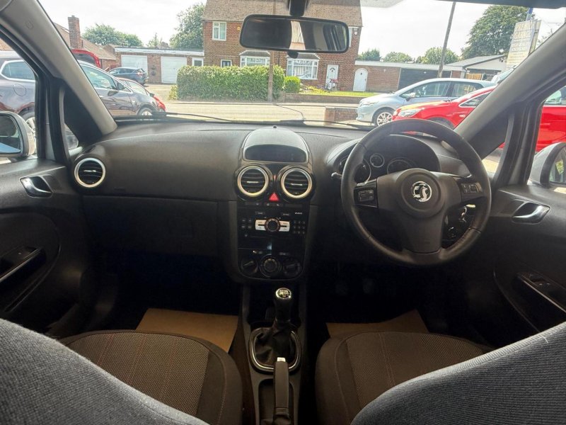 VAUXHALL CORSA