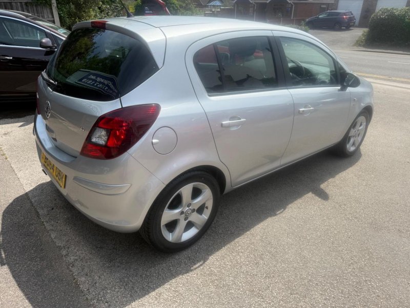 VAUXHALL CORSA
