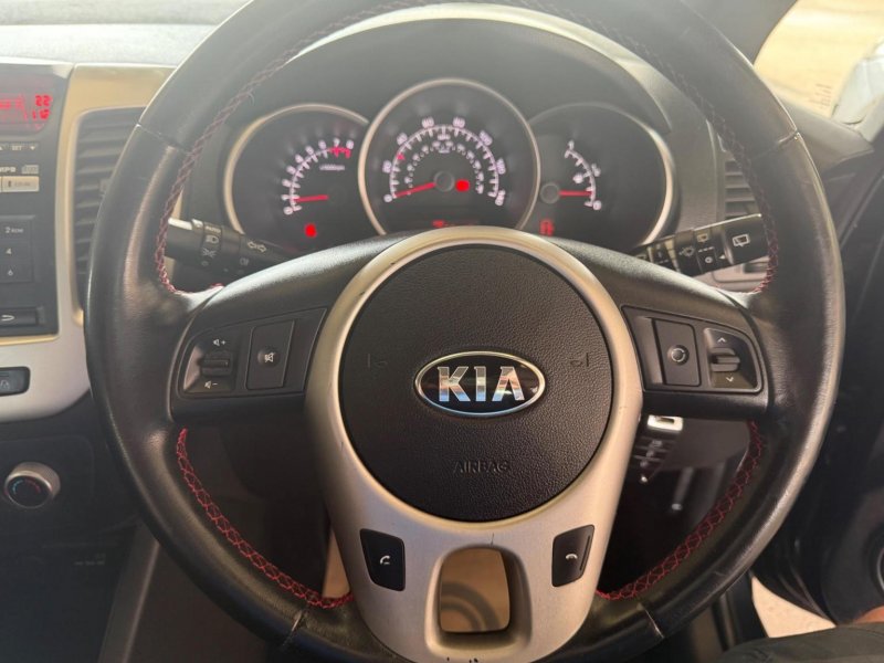KIA VENGA