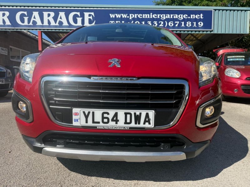 PEUGEOT 3008