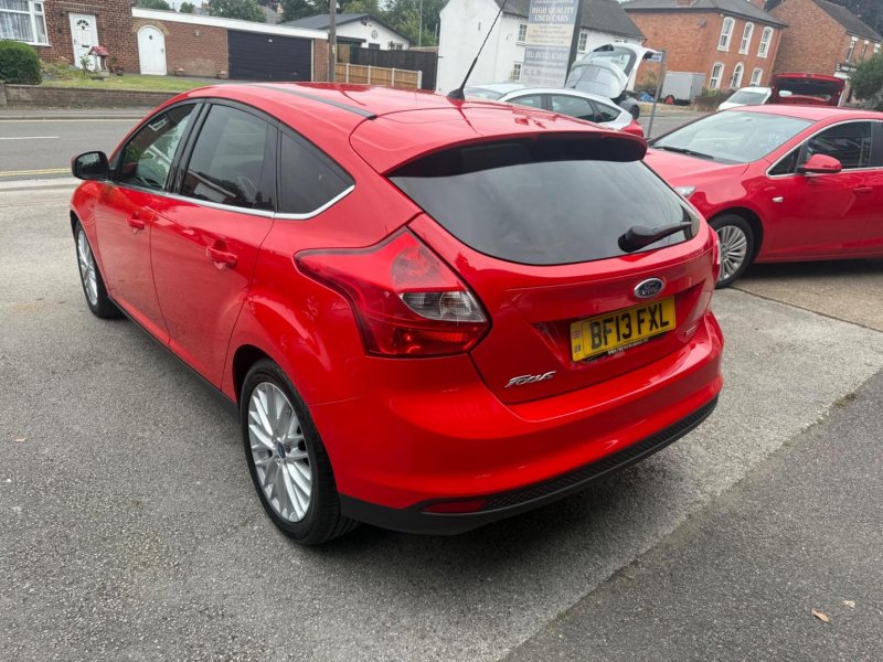 FORD FOCUS