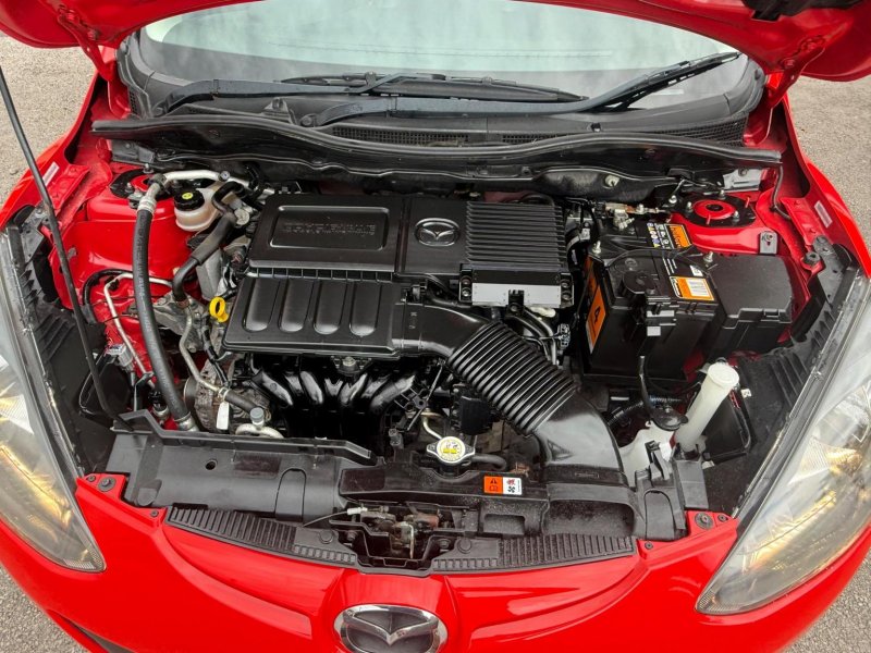 MAZDA MAZDA2